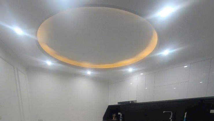 Nhà vị trí đẹp Đống Đa 50m2 x 4 tầng, mặt tiền đẹp - Ô tô gần