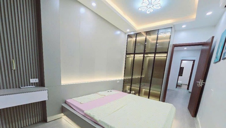 Khu vực Tây Hồ nhà đẹp 40m2 x 4 tầng, nhà 2 thoáng, tặng full nội thất - Ngõ ô tô thông