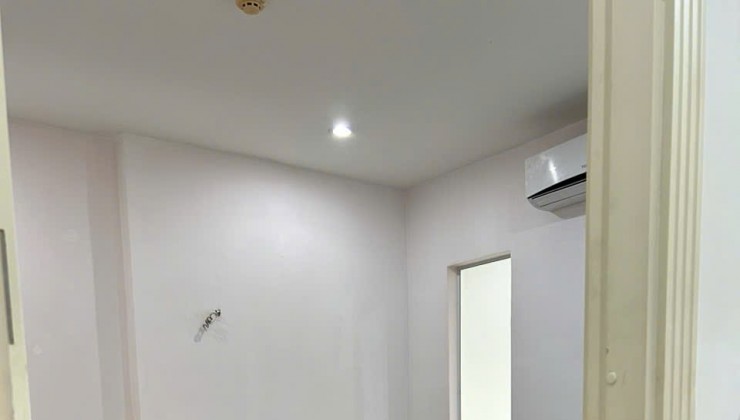 Cho thuê căn hộ PHÚC YÊN 2, Q Tân Binh, 89m2 , 2PN+2WC , Gía 11 triệu /tháng