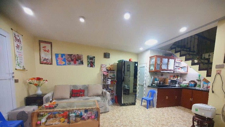 DUY NHẤT 1 CĂN 35M - 9 ty  HÀNG VẢI HOÀN  KIẾM KHU PHỐ VIP - 20M RA PHỐ - KHU PHỐ NHỘN NHỊP NGÀY ĐÊM