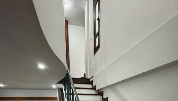 !! SOS *  CHO THUÊ NHÀ NGUYÊN CĂN -120M2 TẠI NGÕ 40 XUÂN DIỆU, TÂY HỒ, HÀ NỘI