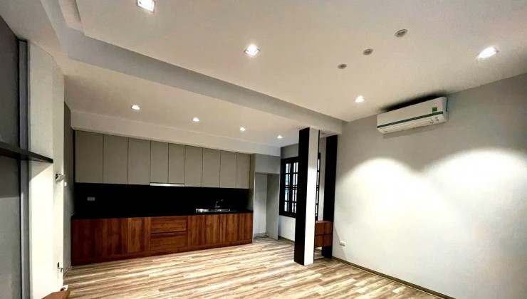 BÁN NHÀ VÕNG THỊ, TÂY HỒ. 40M2 6 TẦNG MT 7M 18 TỶ- LÔ GÓC- KHU PHỐ SẦM UẨT- KINH DOANH ĐỈNH CAO.