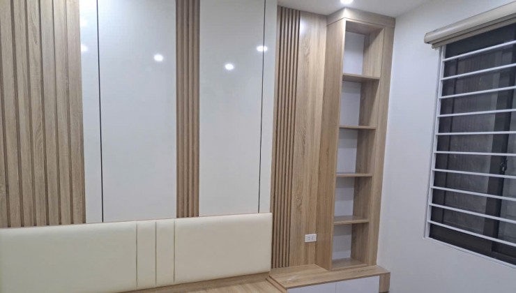 Bán La Khê Hà đông 38m2 4 tầng hơn 5 tỷ