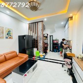 Có 1 không 2, nhà đẹp Trương Định, ô tô đỗ, chủ tự xây chắc chắn, ở luôn, 42m2*5T