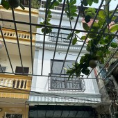 Bán gấp nhà La Khê - Hà Đông . Diện tích 41m2. LH: 0396268046