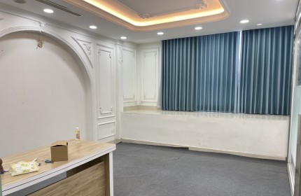 NHÀ MẶT PHỐ NGUYỄN VĂN CỪ 67M2, MT RỘNG, VỈA HÈ KINH DOANH, 2 MẶT THOÁNG