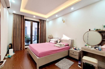 Bán nhà Nguyễn Sơn, Long Biên, 55m2, 5 tầng, 11.6 tỷ. Nở hậu, gara