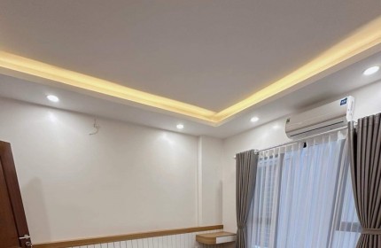 NHÀ MỚI TINH - 5M Ô TÔ TRÁNH - CỰC ĐẸP - CỦA HIẾM