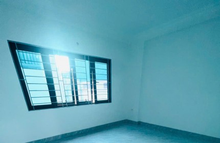 Bán nhà 3 tầng mới xây Vĩnh Quỳnh, Thanh Trì, Diện tích: 63m2, giá bán 4,x tỷ.