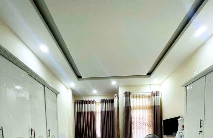 Nhà Hoàng Hoa Thám , P.6, HXH,91m2,3 tầng , 8 PN,PL Chuẩn