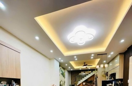 Nhà Nguyễn Duy Trinh, HXH, 80m2 ,3 tầng, 4 PN , Hoàn công