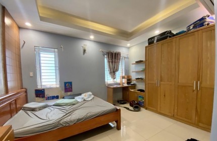 ĐỐI DIỆN AEON TÂN PHÚ _ NHÀ 4 TẦNG 4.3X16M HẺM XE HƠI TỚI NHÀ SÁT MẶT TIỀN BỜ BAO TÂN THẮNG CHỈ 6.4 TỶ