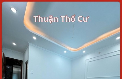 Bán nhà phố Trần Quốc Hoàn DT 40m² x 5 tầng x mặt tiền 11.7m x 18.5 tỷ