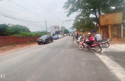 NÓI ĐẾN ĐẤT THANH SƠN MINH PHÚ LÀ ĐÃ BIẾT GIÁ TRỊ TIỀM NĂNG LỚN  CỦA NÓ TÀI CHIMNHS CHỈ HƠN 3 TỶ DT 1119 M KHUÔN THƯA ĐẸP ĐƯỜNG TRƯỚC ĐÁT RỘNG 12 M