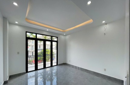 Bán nhà 3 tầng 70m2 mặt đường trục thôn Bạch Mai, Đồng Thái, An Dương