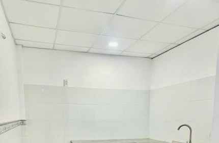 Siêu Hiếm, Sát Vincom, Nhà 2 Tầng - 48m2  Ngã 5 Quang Trung, chợ Gò Vấp - NHỈNH 4 tỷ TL