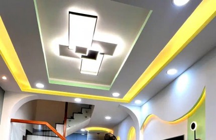 Nhà mới 4 Tầng 3PN  40m2 Giá 3,x Tỷ - Thống Nhất, P15, Gò Vấp