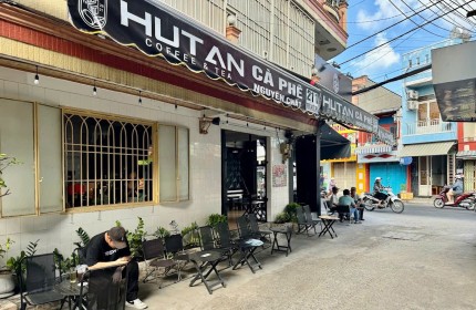 Sang quán cafe góc 2 mt đường lớn vị trí đắc địa Bình Tân