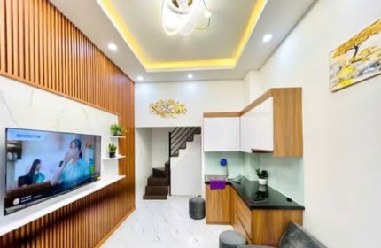 Cực hiếm nhà Kim mã, vào ở luôn, nhà mới, dtsd gần 100m2 giá nhỉnh 4 tỷ