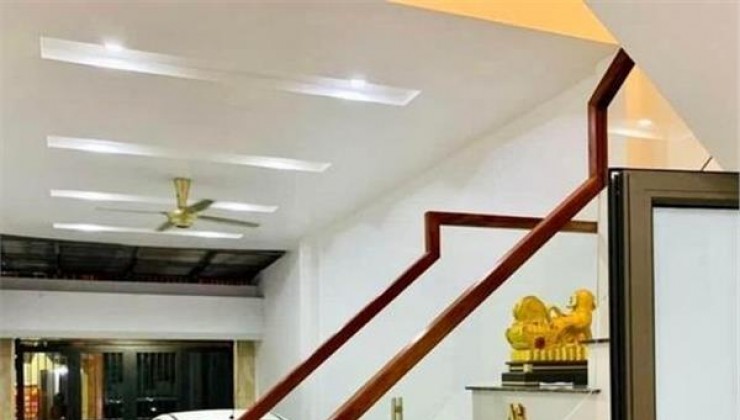 Bán nhà đẹp dân xây phố Linh Lang  60m² 5tầng 7.3tỷ Ba Đình