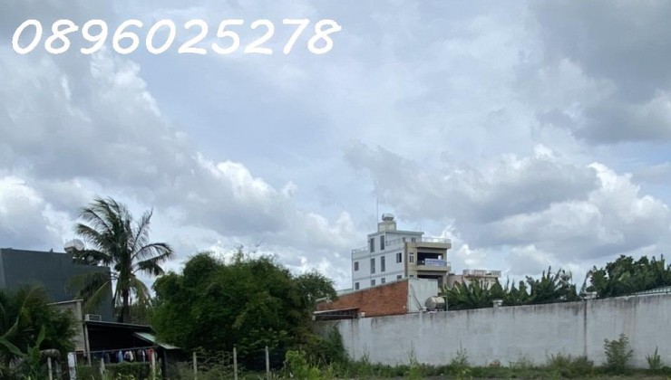 Đất đẹp 896m², 2 MT Xuân Thới Thượng 28, Hóc Môn, gần 2 chợ, giá tốt 23.5 tỷ, pháp lý đầy đủ.