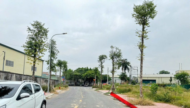 Bán đất đấu giá tổ 4, TT Quang Minh, Mê Linh, HN. Đường nhựa, vỉa hè. DT 100m, giá 6,1 tỷ.