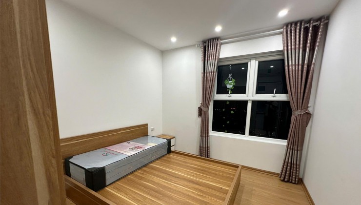 Bán Căn Hộ Chung Cư FLC Star Tower 78m² với 2 phòng ngủ, 2 vệ sinh, nội thất đầy đủ, giá tầm 4 tỷ