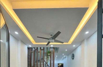 BÁN NHÀ NGUYỄN VĂN CỪ – 47M², 4 TẦNG – NHỈNH 10 TỶ!