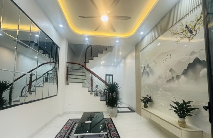 BÁN NHÀ KIM GIANG, HOÀNG MAI, NGÕ Ô TÔ TRÁNH, DTSD 36M2, 6.9 TỶ