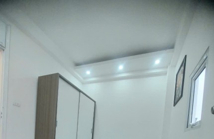 Bán căn hộ 50m2 quận Thanh Xuân , 2 ngủ, full đồ , 1 tỷ 650