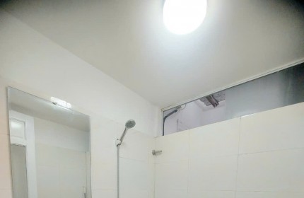 Bán căn hộ 50m2 quận Thanh Xuân , 2 ngủ, full đồ , 1 tỷ 650