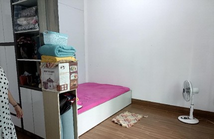 Bán Nhà 92m² , Tăng Nhơn Phú A - Chỉ 4 Tỷ hem xe hơi,  sổ riêng hoàn công đủ
full tiện ích