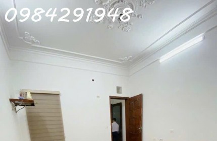 Bán nhà Nguyễn Trãi, Thanh Xuân - 52m x 4 tầng x 5PN rộng gia đình xây kiên cố cực đẹp - Chỉ 100m ra phố