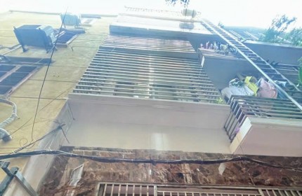 Bán nhà 5 tầng, 50m², 8PN, ngõ Mai Dịch, Cầu Giấy, 11 tỷ chung cu mi ni