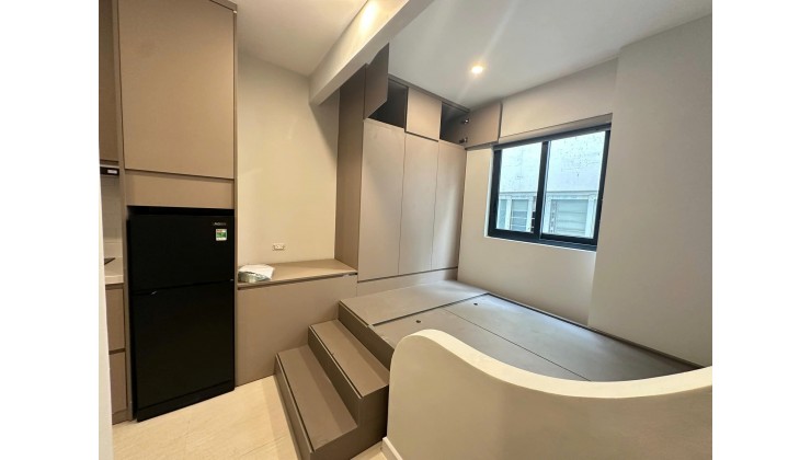 Tòa Apartment Mặt Phố Chính Kinh, 162m2 9T MT 6m, 30 Căn hộ Khép Kín, Dòng tiền 250tr/th, Chỉ 47 Tỷ 