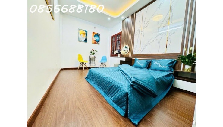 NHÀ ĐẸP KHƯƠNG TRUNG - GẦN Ô TÔ - GẦN HỒ - NỘI THẤT XỊN ĐẸP Y HÌNH Ở NGAY – 35 M2 – 5 TẦNG – 5 TỶ HƠN