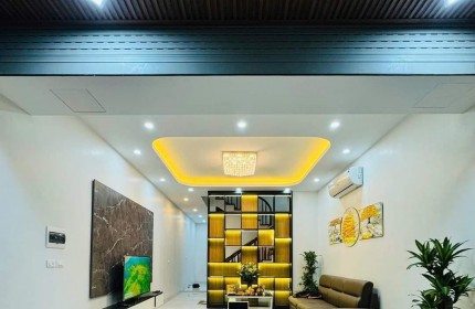 Bán nhà 53m², 6PN, 4WC, Lê Trọng Tấn, Thanh Xuân, 10.98 tỷ