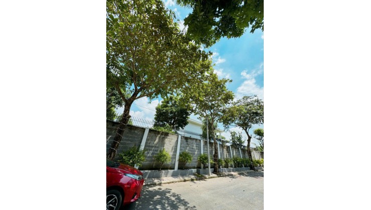 Bán GẤP siêu biệt thự 900m2 nghỉ dưỡng mặt tiền 36m, Bùi Công Trừng, Hóc Môn nhỉnh 20tr/m2