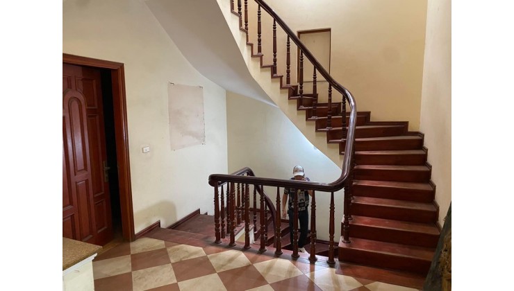 Bán nhà mặt phố Nguyễn Chí Thanh quận Đống Đa, 110m lô góc, kinh doanh đỉnh mặt tiền Khủng chỉ nhỉnh 27,5 tỷ
