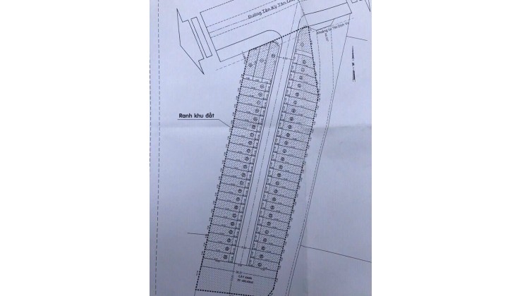 Bán lô đất hẻm vip 8m Tân Kỳ Tân Quý ngay Aeon Tân Phú. DT 4mx14m, vuông vức, SHR, giá 7.2 tỷ TL