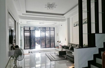 HOT! BÁN NHÀ HẺM XE HƠI ÂU DƯƠNG LÂN P2 Q8 80M2 5 TẦNG, GIÁ NHỈNH HƠN 11 TỶ. LH:0799986938.