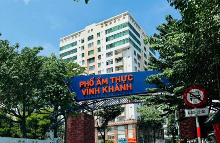 1 sẹc ra mặt tiền cách 1 căn nhà  Vĩnh Khánh giao Hoàng Diệu thông Tôn Đản Q 4  

Ngang 3.5 Dài 11 m 

Đúc bê tông kiên cố 4 tấm 

HƠN 3 TỶ x