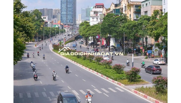 Bán nhà mặt phố Nguyễn Chí Thanh 8 tầng x 120m2 đang cho thuê cả nhà dòng tiền vài trăm triệu/tháng