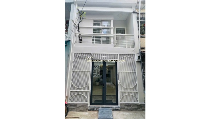 Nhà hẻm xe hơi CMT8, Q.10, 34m2, giá chỉ 6,6 tỷ