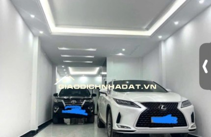 Bán nhà 8 tầng phố Hoàng Quốc Việt 60m2, phân lô ô tô, thang máy, 2 thoáng, giá 21.5 tỷ.