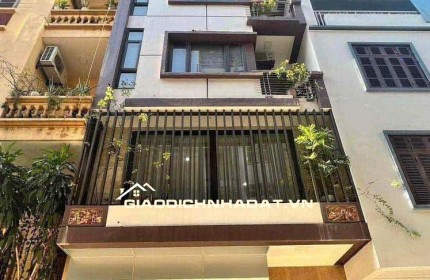 Bán nhà 28 Xuân La 40m2, 5 tầng, ngõ thông ô tô qua nhà chủ cần bán đã giảm chào 900tr