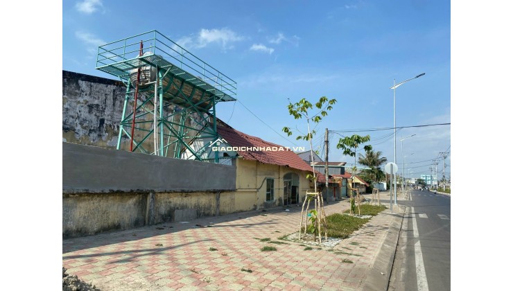 Bán 10.000 m2 đất giáo dục,  mặt tiền Tạ Quang Bửu Q8, giá 260 tỷ