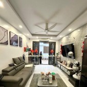 Bán nhà Thanh Xuân 33m2 5 tầng 6.13 tỷ - 0584087096