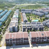 Bán nhà phố sonasea villas and resort , 550m2, 40 tỷ, thiết kế 40 phòng nằm trên trục đường vào 24m dương tơ Phú Quốc