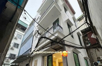 cần bán nhà Minh Khai - nhà đẹp lô góc thoáng - cách phố 30m